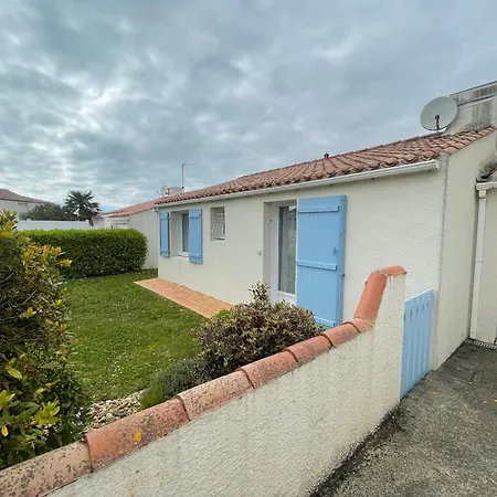 Pavillon Avec Jardin Clos, Terrasse, Et Confort, A 950m De La Des Sables-d'olonne - Fr-1-92-743 La Pironnière